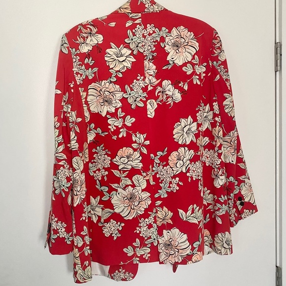 Zara | Red Floral Blogger Favorite Blazer NWOT! - Picture 10 of 10